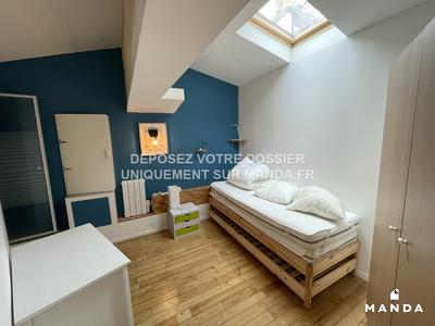 Chambre - 10 m² - 4 pièces