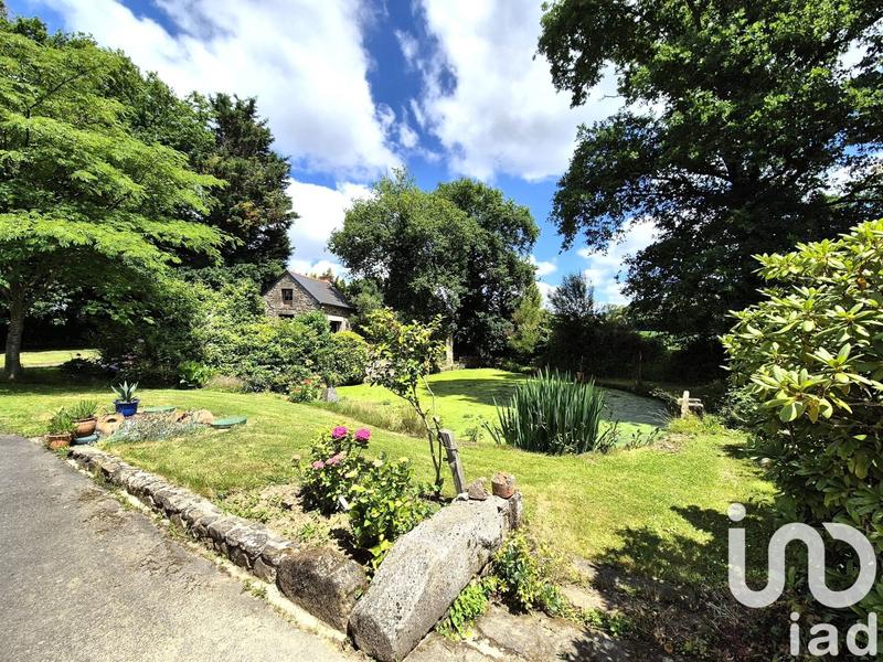 Maison - 234 m² - 8 pièces