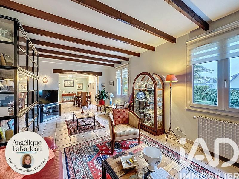 Maison - 160 m² - 8 pièces