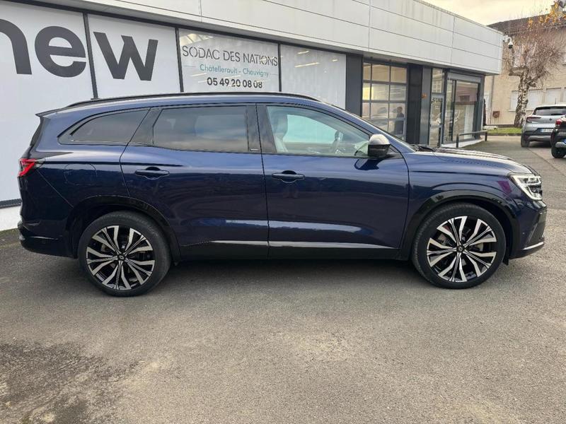 Renault Espace VI E-Tech hybrid 200 Iconic