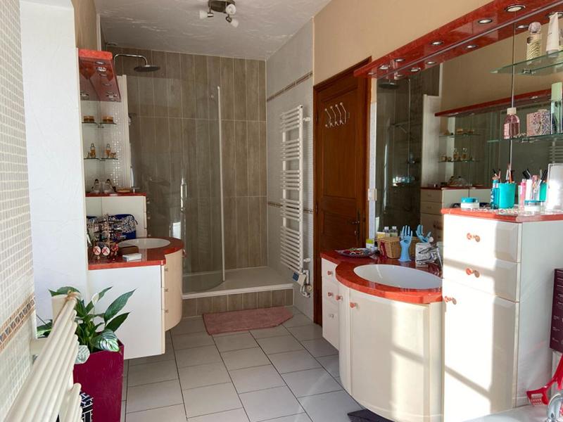 Longère - 230 m² - 9 pièces