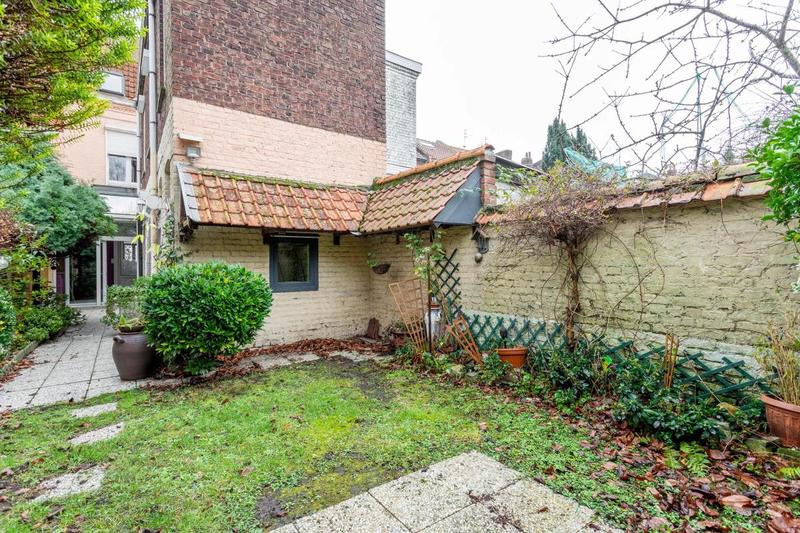 Maison - 176 m² - 8 pièces