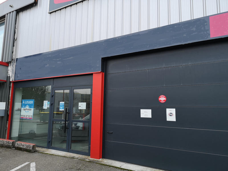 Local commercial - 190 m² - 3 pièces