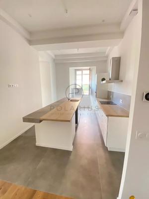 Appartement - 174 m² - 5 pièces