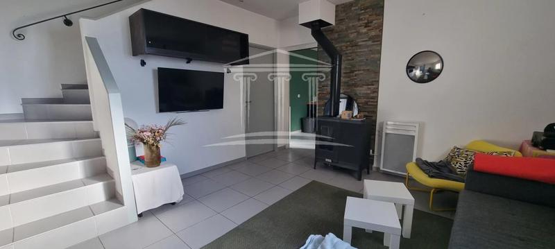 Maison - 92 m² - 5 pièces