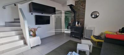 Maison - 92 m² - 5 pièces