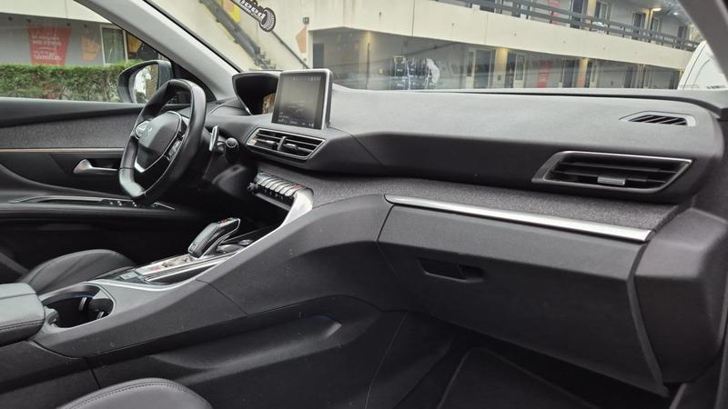 Peugeot 3008 1.2 puretech 130 Eat6 Allure