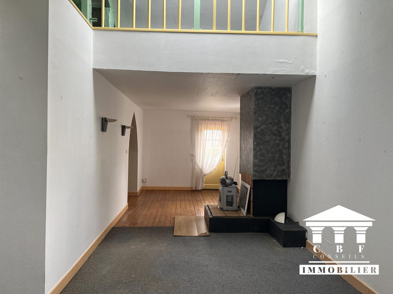 Maison ancienne - 163 m² - 12 pièces