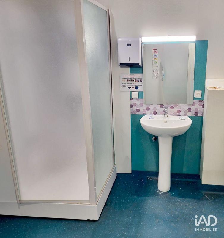 Local commercial - 920 m²