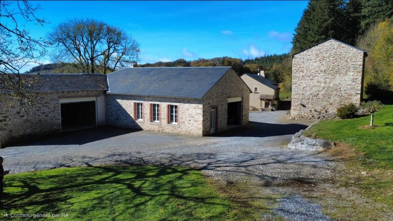 Maison - 450 m² - 13 pièces