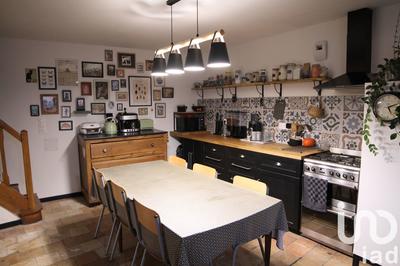 Maison - 141 m² - 5 pièces