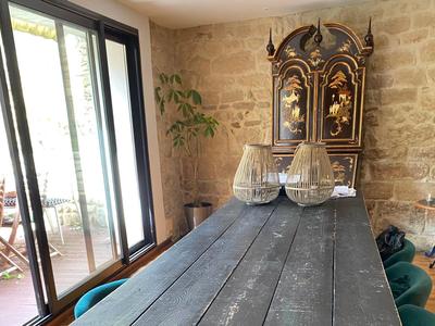 Maison - 200 m² - 7 pièces