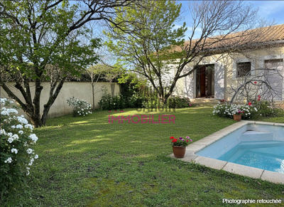 Maison - 202 m² - 7 pièces