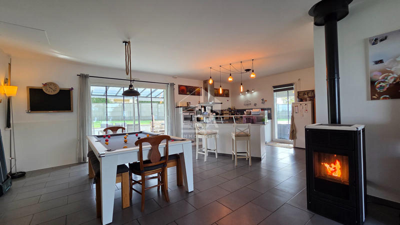 Maison - 95 m² - 4 pièces