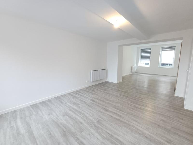 Appartement - 98 m² - 4 pièces