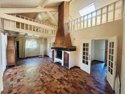 Maison - 170 m² - 5 pièces