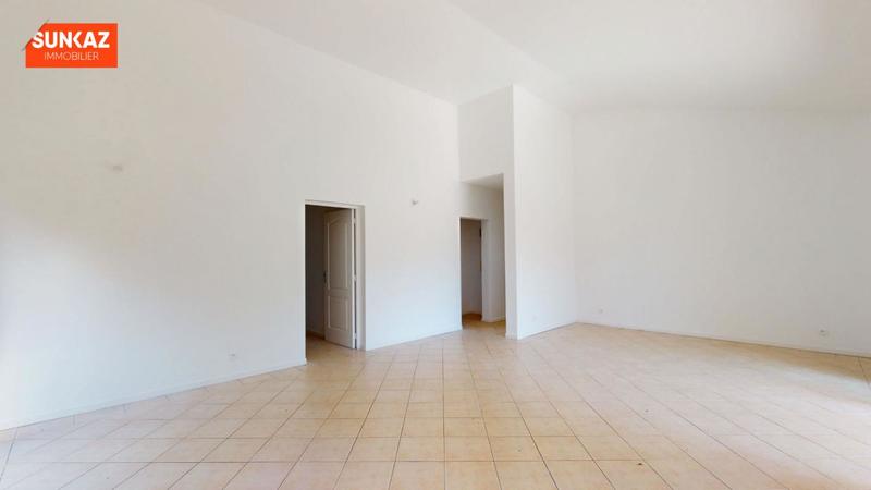 Maison - 94 m² - 4 pièces