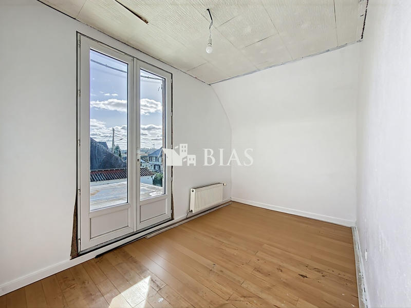 Maison - 103 m² - 4 pièces