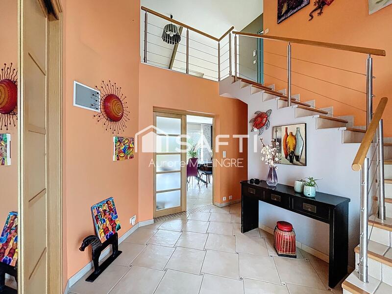 Villa - 170 m² - 6 pièces