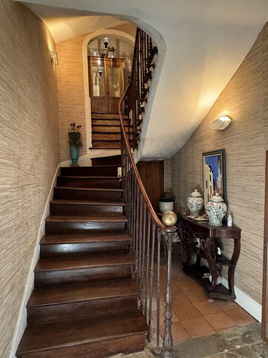 Maison ancienne - 265 m² - 8 pièces