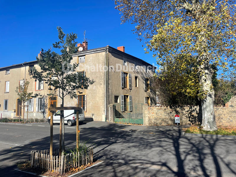 Maison - 425 m² - 8 pièces