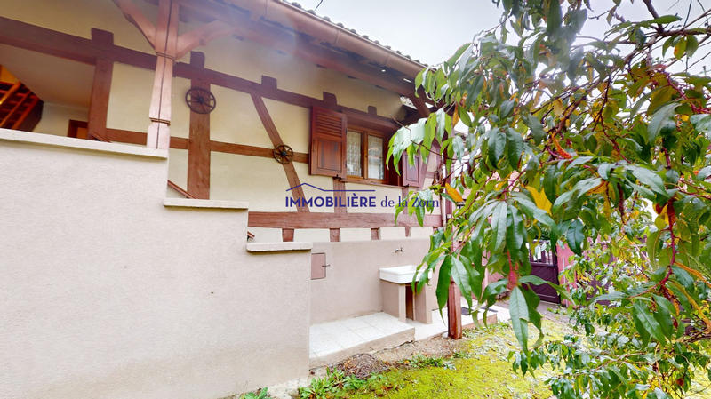 Maison - 97 m² - 5 pièces