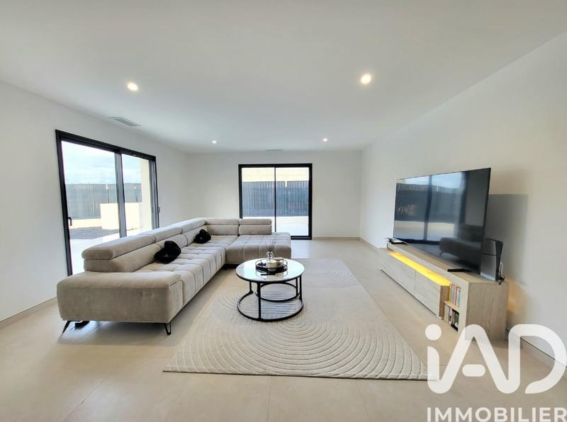 Maison - 95 m² - 4 pièces