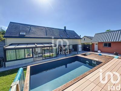 Maison - 280 m² - 8 pièces