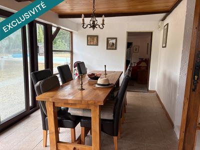 Maison - 138 m² - 7 pièces