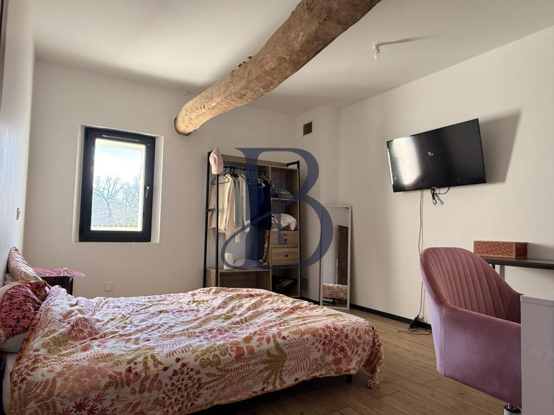 Maison - 196 m² - 8 pièces