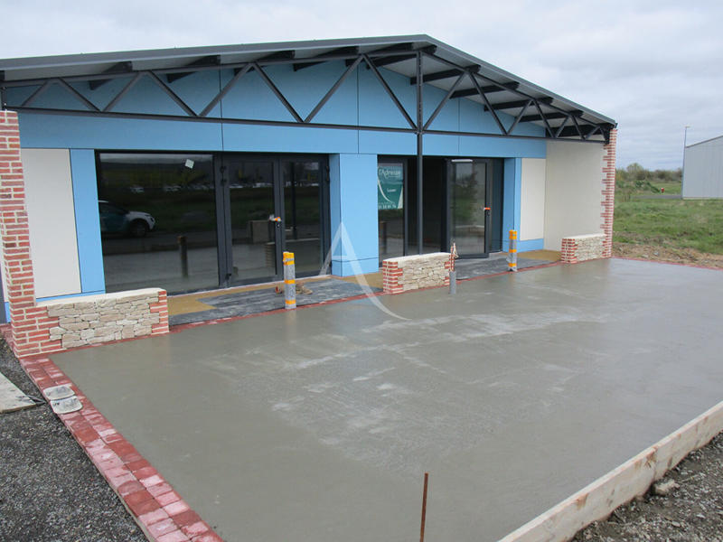 Local commercial - 150 m²