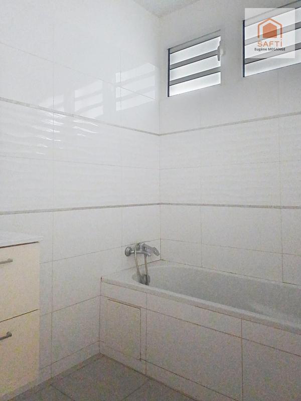 Propriété - 197 m² - 7 pièces