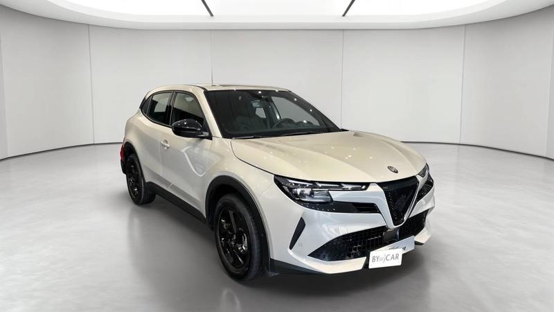 Alfa Romeo Junior 1.2 Ibrida 145 ch eDCT6 Techno