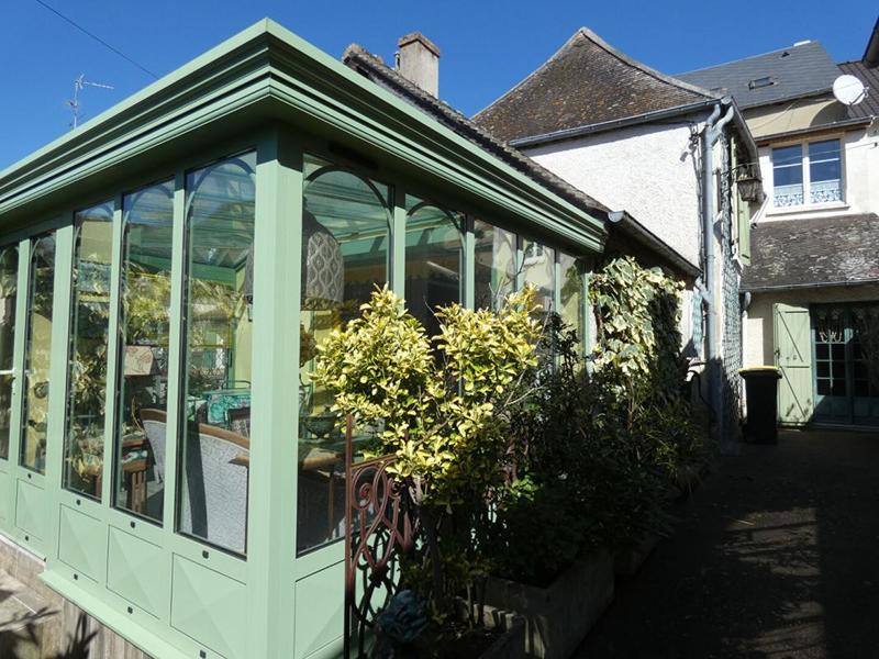 Maison - 220 m² - 7 pièces