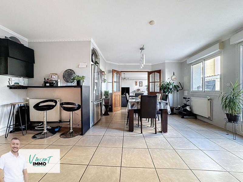 Maison - 144 m² - 5 pièces