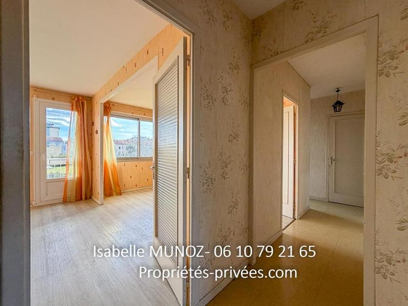 Appartement - 81 m² - 4 pièces