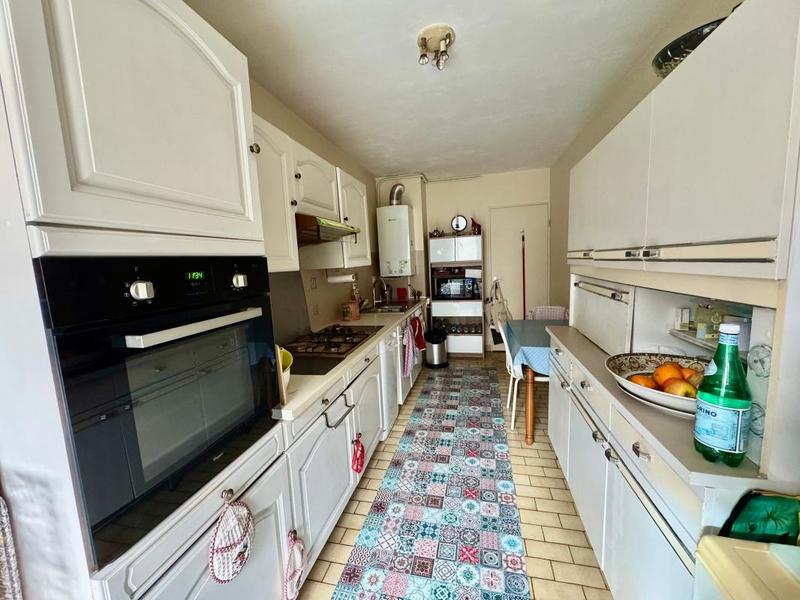 Appartement - 110 m² - 5 pièces