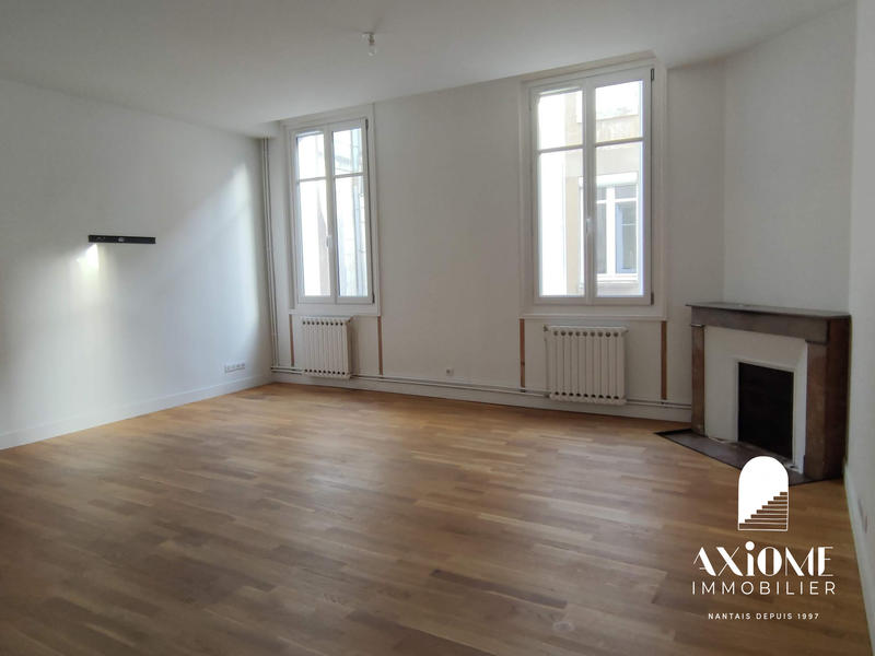 Appartement - 140 m² - 5 pièces