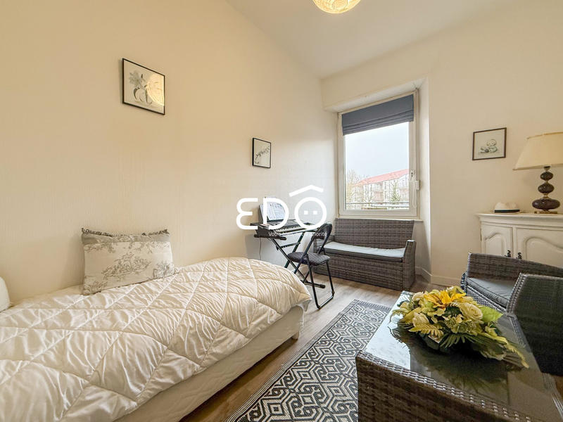 Appartement - 138 m² - 5 pièces