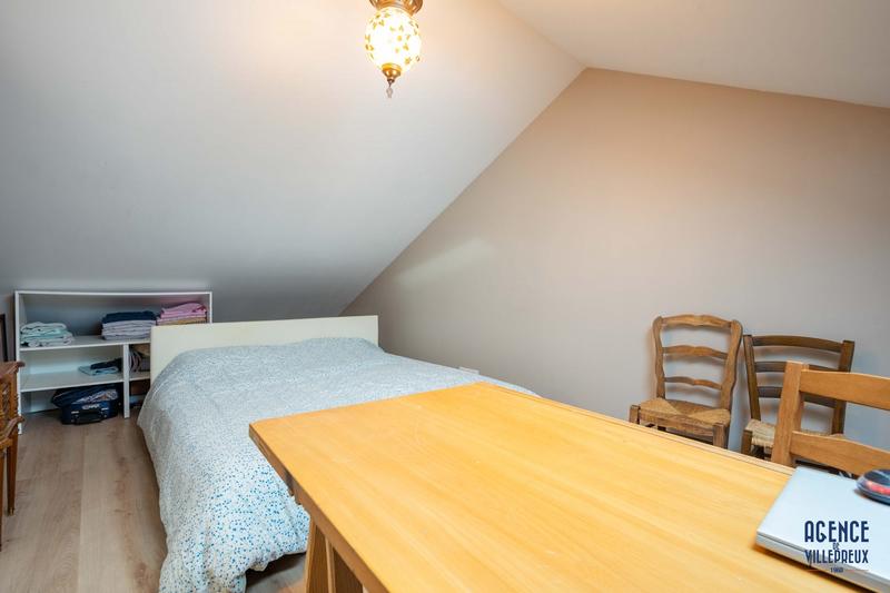 Appartement - 97 m² - 5 pièces