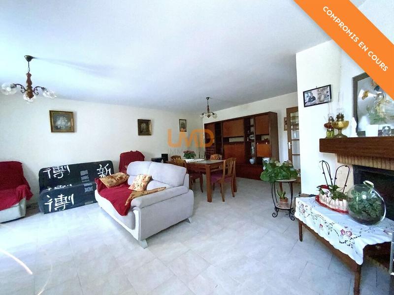 Demeure - 99 m² - 3 pièces