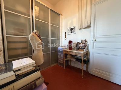 Appartement - 64 m² - 4 pièces