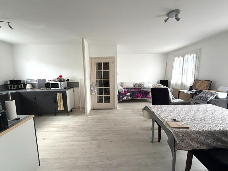 Maison - 95 m² - 4 pièces
