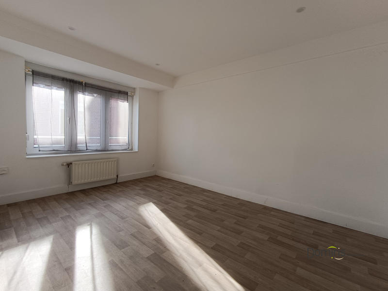 Maison - 150 m² - 3 pièces