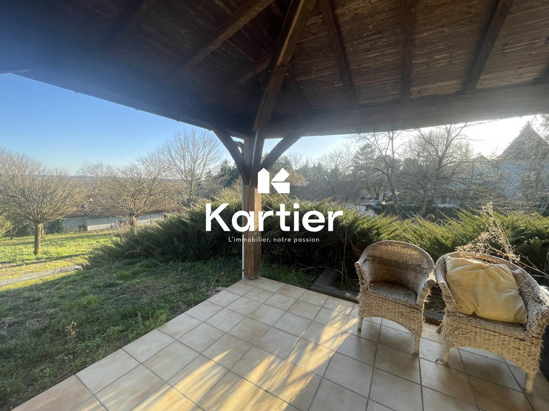 Maison traditionnelle - 114 m² - 4 pièces