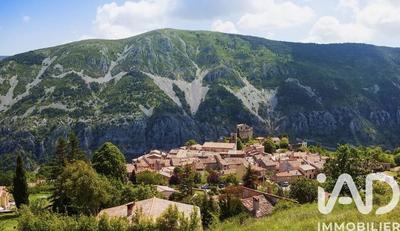 Appartement - 96 m² - 4 pièces