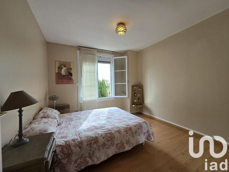 Maison - 219 m² - 8 pièces