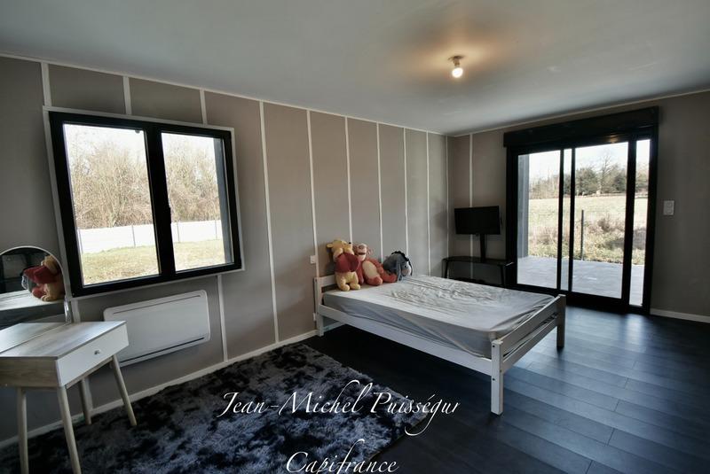 Maison - 140 m² - 5 pièces