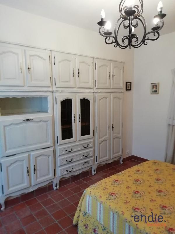 Corps de ferme - 240 m² - 9 pièces