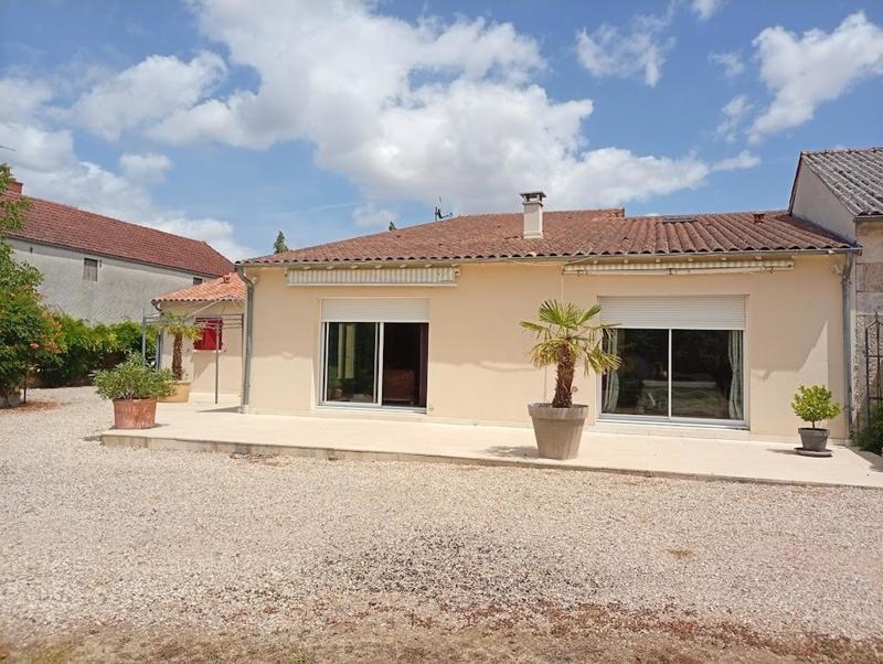 Maison - 177 m² - 7 pièces